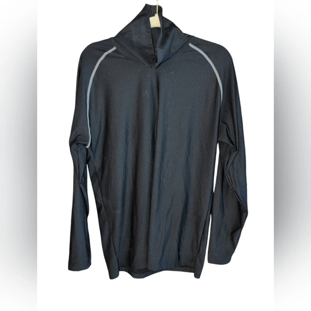 Galvin Green skintight thermal turtleneck